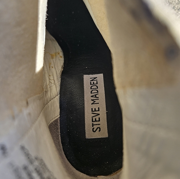 Steve Madden Jillian Boots - Picture 6 of 8